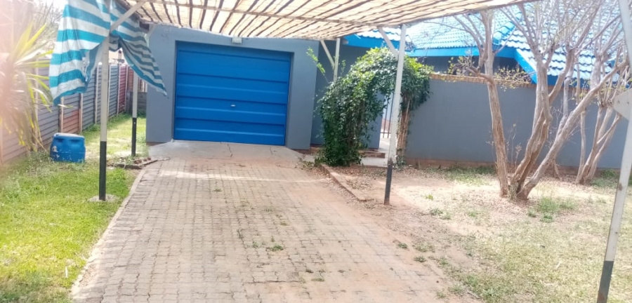 3 Bedroom Property for Sale in Songloed North West